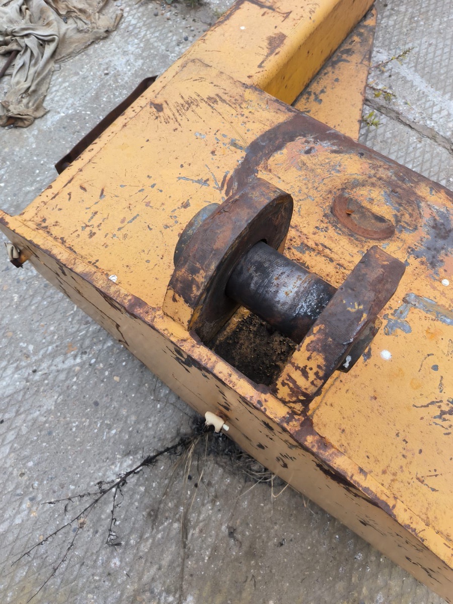 Стрела D355C Komatsu — фото 3